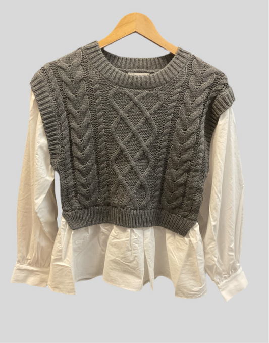 Crew Neck Cable Knit Sweater Vest